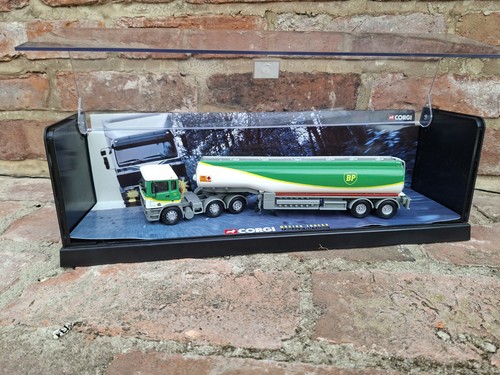 Corgi 75103 erf - 1:50,