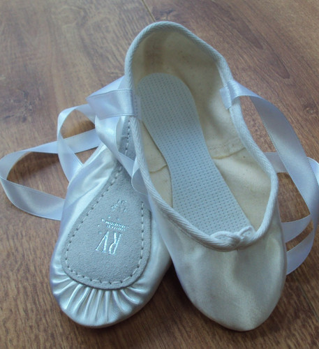 Ballet shoes child size - ballet,