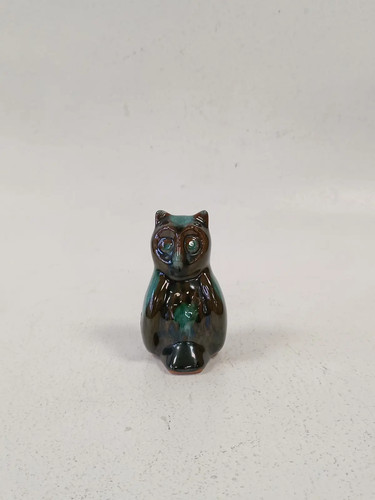Blue mountain pottery owl - pottery,