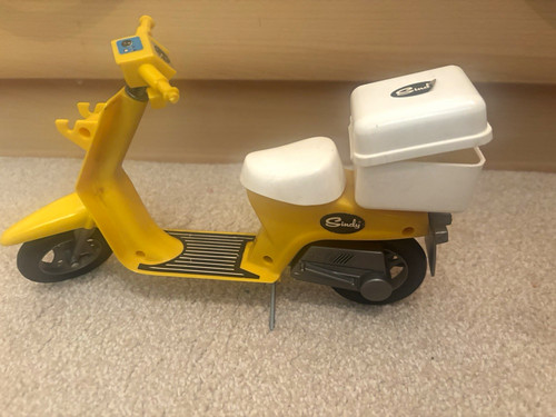 Vintage sindy yellow white - vintage,