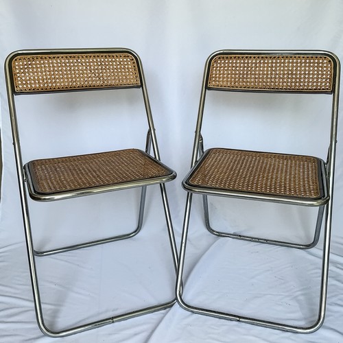 Set folding chairs - 2,
