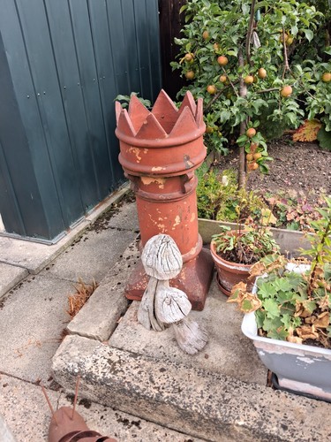 Kings crown terracotta chimney - kings,