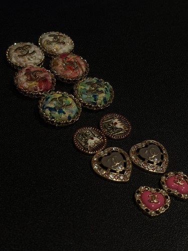 Chanel vintage button - chanel,