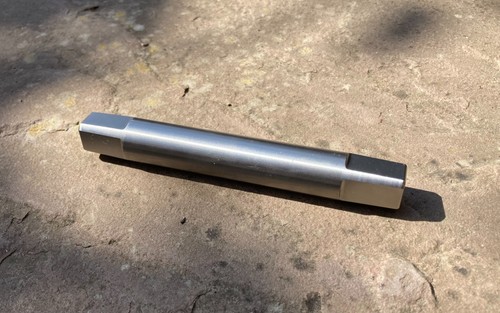 Titanium klein bottom bracket - titanium,