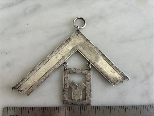 Antique masonic past - antique, master