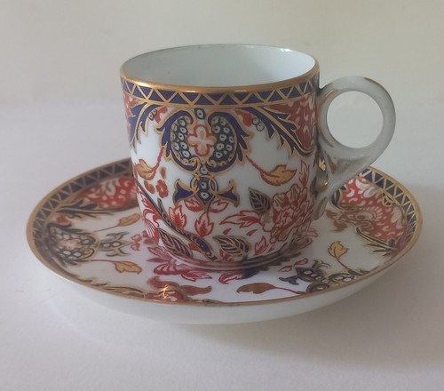 Royal crown derby kings - crown,