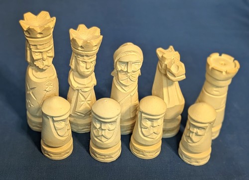 Contemporary chess set latex - contemporary,