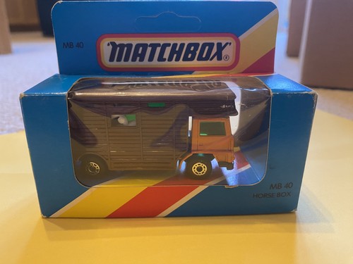 Matchbox horse box - no,