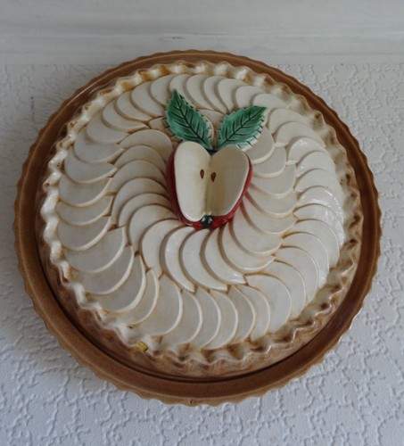 Vintage apple pie - vintage, lid