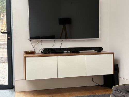 Media cabinet cherrywood - ,