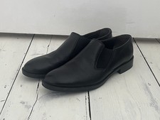 Beautiful black leather Toast