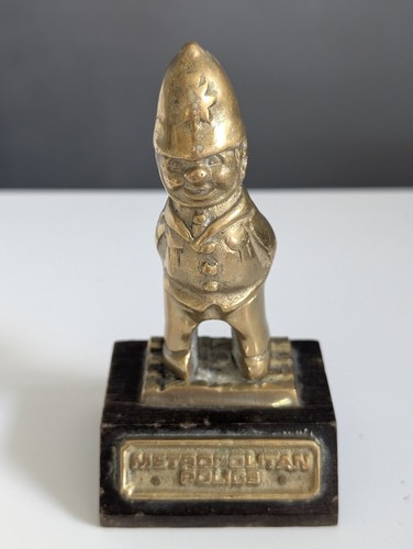 Vintage brass metropolitan - brass,