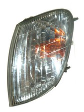 GENUINE 1998-2002 TOYOTA LANDCRUISER LH NEARSIDE FRONT TURN SIGNAL LIGHT (LHD) 