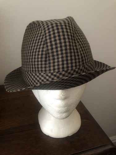 Trilby fedora hat - trilby,