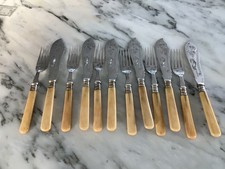 Vintage Fish 6 Knives 6 Forks