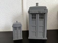 Paintable Dr Who Tardis Model
