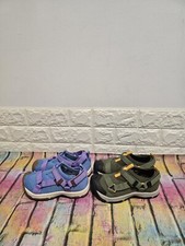 Teva Outflow Universal Walking