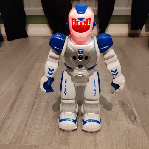 New intelligent robot - new, rc
