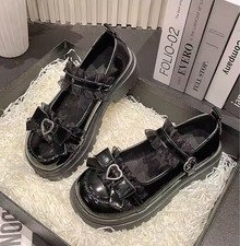 Womans Black Platform Mary