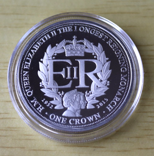 Longest reigning monarch 2015 - longest,