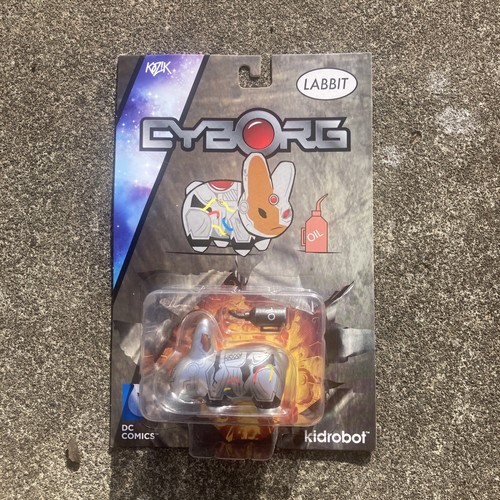 Comics cyborg labbit - dc,