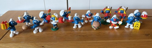 Mcdonald vintage smurf - vintage,