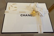 Chanel Small Gift Box 21 x 15