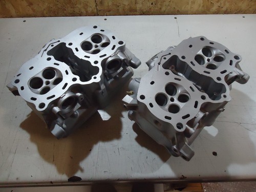 Honda vfr750f cylinder heads - honda,