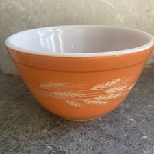 Vintage Pyrex 401 750ml Mixing