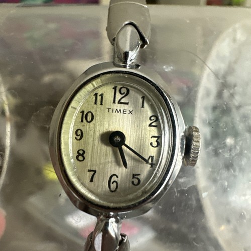 Vintage 1950s timex - vintage,