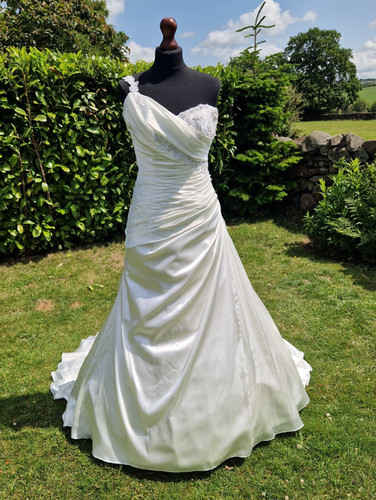 Sottero and midgley faye - and,