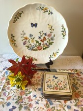 Vintage Aynsley' Cottage