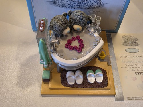 You figurine romantic - me,