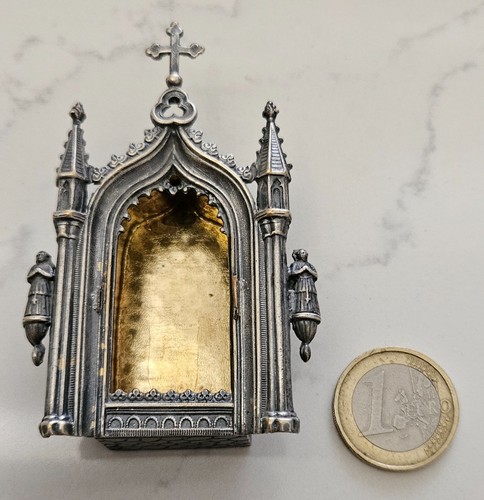 Antique silver metal gothic - silver,