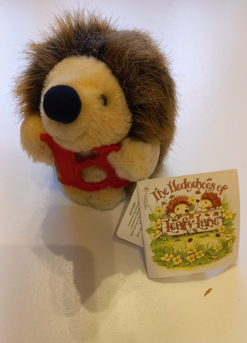 Russ berrie hedgehog leafy - berrie,