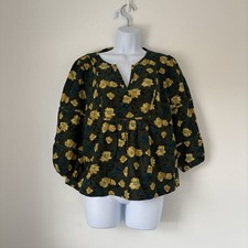 Woman’s Blouse Size M Petit