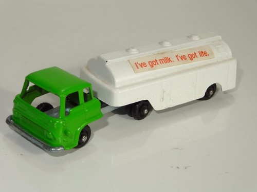 Fun bedford milk tanker - bedford,