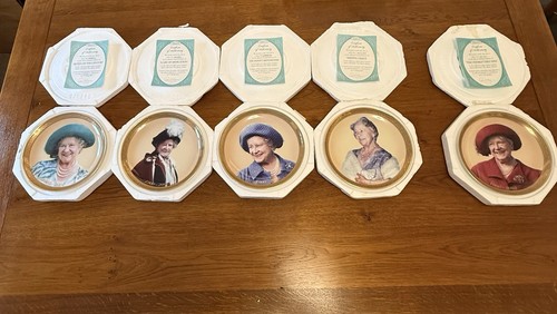 Queen the century - of,