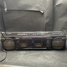Saisho T303 Stereo Radio Twin