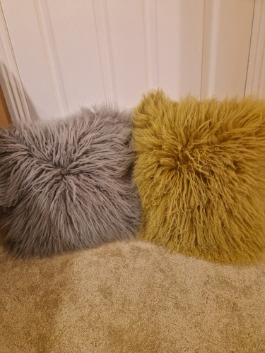 Square mongolian wool - 2x,