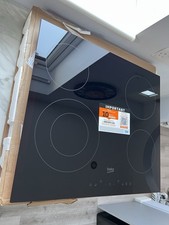 Brand New Boxed BEKO HIC64402T