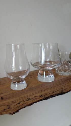Crystal whisky glass plus