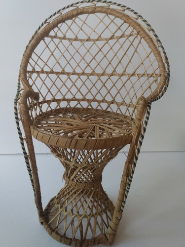 Vtg mini peacock wicker rattan - vtg,