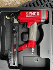 Senco staple air gun x 6 fire up to 38mm staples complete with carry case 