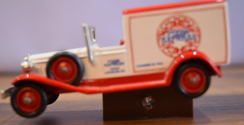 Days gone lledo vintage van - days,
