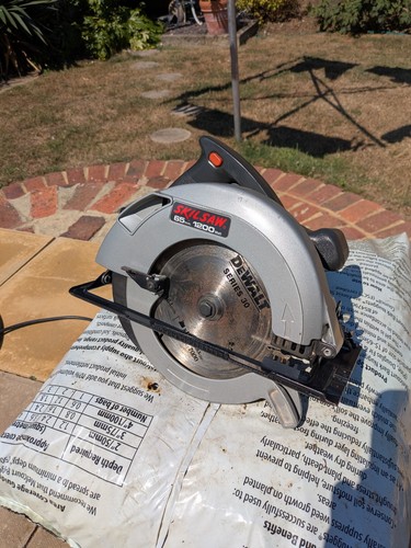 Skilsaw 1865u2 1200 watt - 1200,