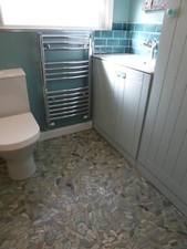 Split (Flat) Green Pebble Tile