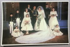 Royal Wedding Prince Charles & Lady Diana Buckingham Palace Dress 1981 Postcard