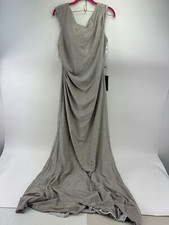 Terani Couture Womens NWT Gray