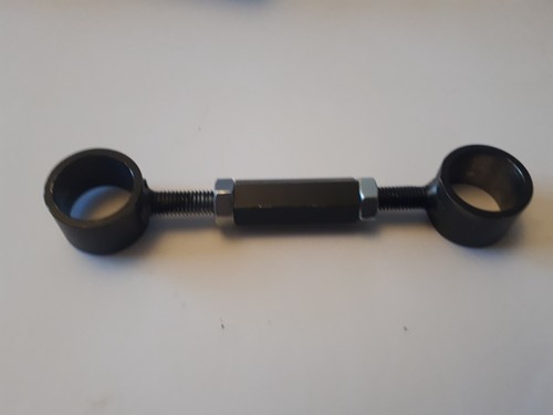 Lower engine stabiliser - lower,